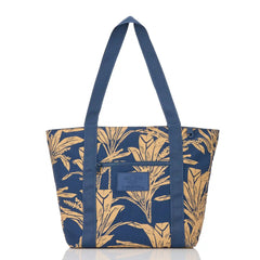Keep It Light Zipper Tote | Ti Leaf