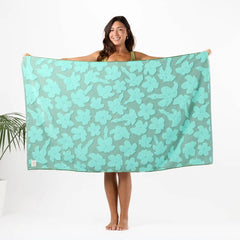 Beach Towel | Puakenikeni Buds